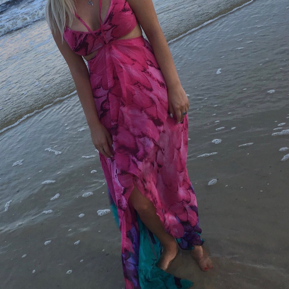 Open back maxi dress